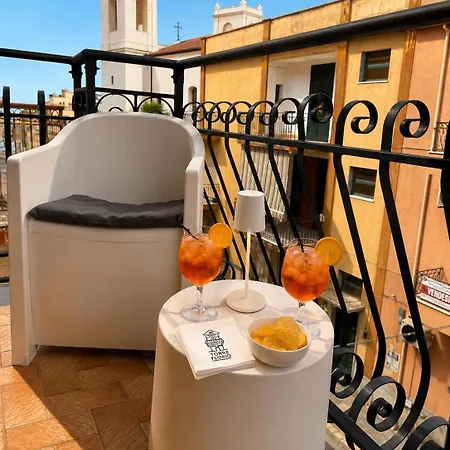 Torre Florio, Casa Con Accesso A Villaggio Turistico ゲストハウス カンポフェリーチェ・ディ・ロッチェッラ